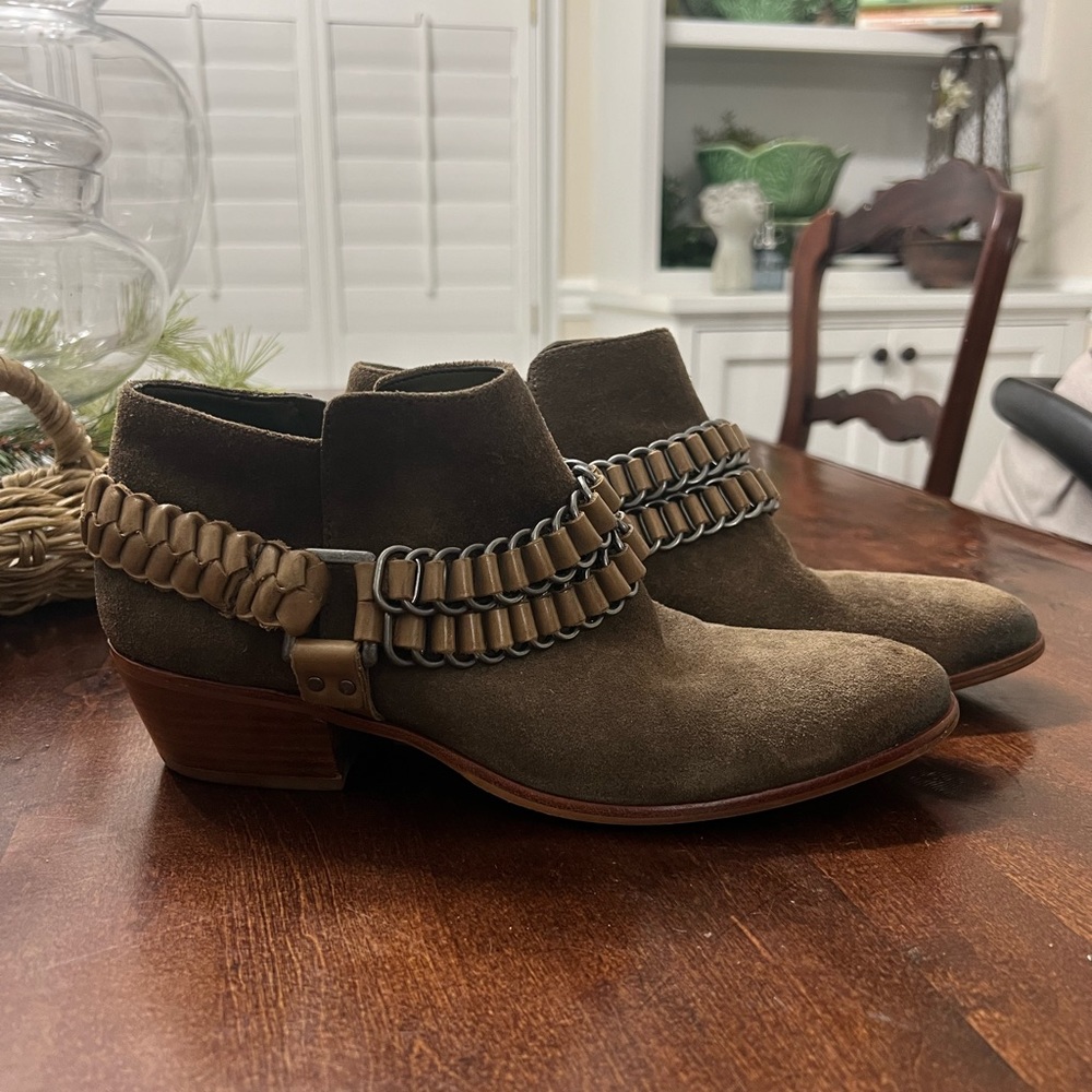 Sam Edelman boots